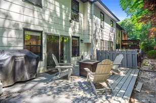5 Pond Path, Woodbury, NY 11797 - Photo 29