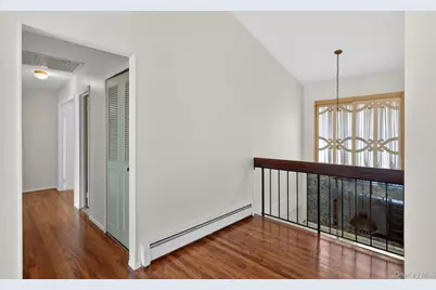 19 Branding Iron Lane, Glen Cove, NY 11542 - Photo 17