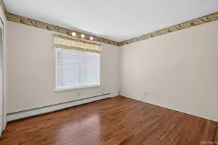 19 Branding Iron Ln, Glen Cove, NY 11542 - Photo 19