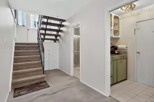 19 Branding Iron Ln, Glen Cove, NY 11542 - Photo 25
