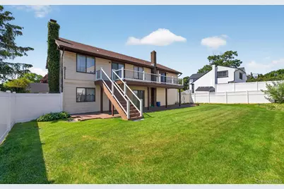 19 Branding Iron Lane, Glen Cove, NY 11542 - Photo 39