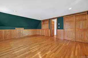 88 Philadelphia Ave, Massapequa Park, NY 11762 - Photo 19