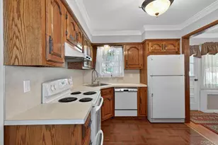 88 Philadelphia Ave, Massapequa Park, NY 11762 - Photo 7