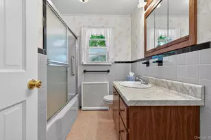 88 Philadelphia Ave, Massapequa Park, NY 11762 - Photo 15