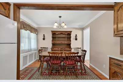 88 Philadelphia Avenue, Massapequa Park, NY 11762 - Photo 9