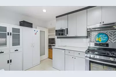 31-65 138th Street #1J, Flushing, NY 11354 - Photo 9
