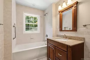 300 McKinley Terrace, Centerport, NY 11721 - Photo 17