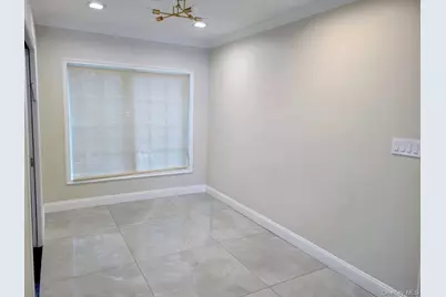 301 Linwood Avenue, Cedarhurst, NY 11516 - Photo 9