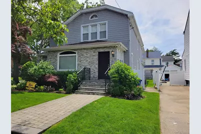 301 Linwood Avenue, Cedarhurst, NY 11516 - Photo 1