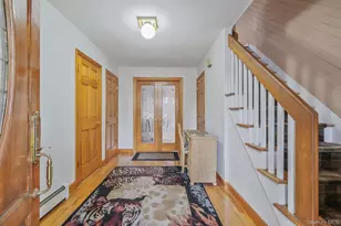 26 Heritage Pl S, Nesconset, NY 11767 - Photo 3