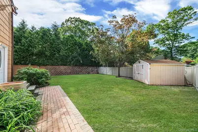 26 Heritage Place S, Nesconset, NY 11767 - Photo 31