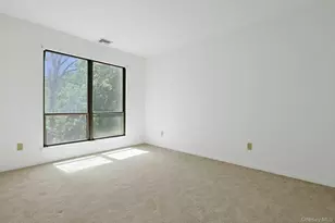 83 Deerfield Ln, Ossining, NY 10562 - Photo 17