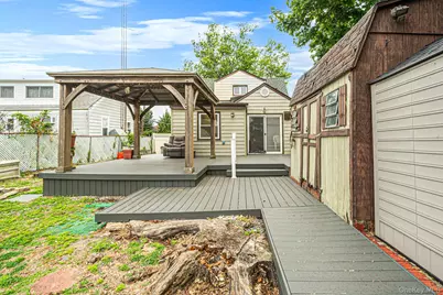 3427 Ocean Avenue, Oceanside, NY 11572 - Photo 23