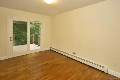 33 Margaret Keahon Drive, Pearl River, NY 10965 - Photo 7