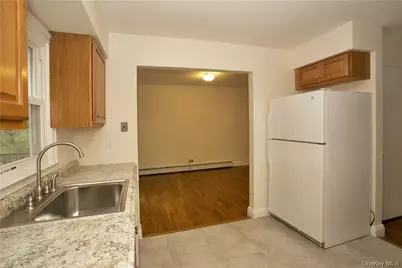 33 Margaret Keahon Drive, Pearl River, NY 10965 - Photo 15