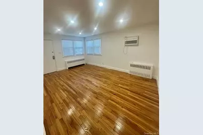538 E Park Avenue #1, Long Beach, NY 11561 - Photo 3