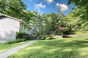 14 Englewood Terrace, Mahopac, NY 10541 - Photo 5