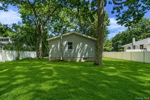 66 Norfleet Ln, Coram, NY 11727 - Photo 23
