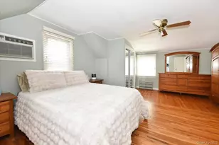 1872 Chester Dr, East Meadow, NY 11554 - Photo 15