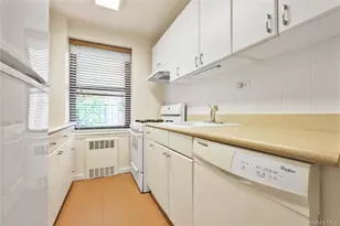 28-02 141st St, Flushing, NY 11354 - Photo 13