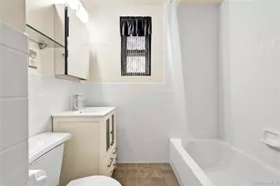 28-02 141st St, Flushing, NY 11354 - Photo 23