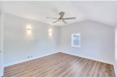 22 Wagon Lane E, Centereach, NY 11720 - Photo 31