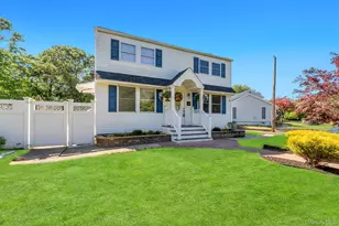 22 Wagon Ln E, Centereach, NY 11720 - Photo 5