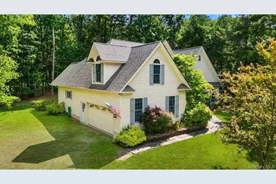 101 Azalea Court, Other, PA 18337 - Photo 13