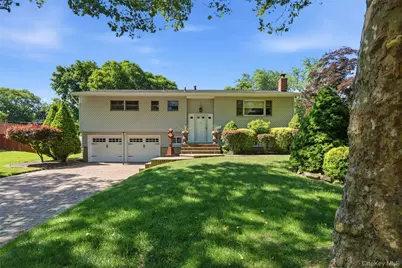 5 Pine Hill Lane, Dix Hills, NY 11746 - Photo 1