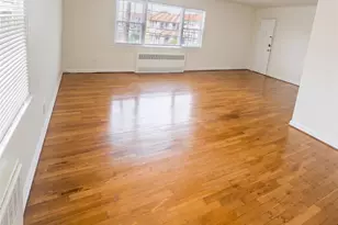 27-11 Deerfield Rd, Far Rockaway, NY 11691 - Photo 5