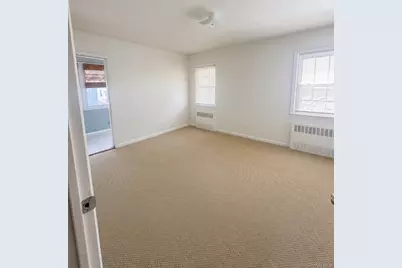 2711 Deerfield Road, Far Rockaway, NY 11691 - Photo 11