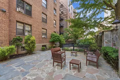 3727 86 #6N, Jackson Heights, NY 11372 - Photo 17