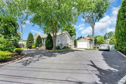 533 Old Country Road, Deer Park, NY 11729 - Photo 1