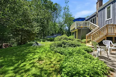95 Linda Lane W, Riverhead, NY 11901 - Photo 43