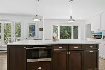 95 Linda Lane W, Riverhead, NY 11901 - Photo 7
