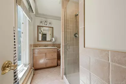 95 Linda Lane W, Riverhead, NY 11901 - Photo 25