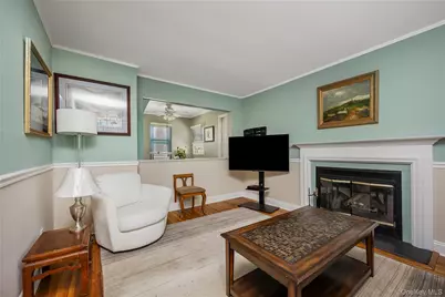 34 Ridge Road, Farmingdale, NY 11735 - Photo 7