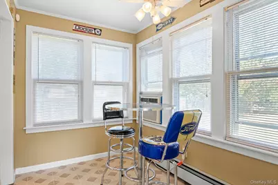1333 Richland Boulevard, Bay Shore, NY 11706 - Photo 15