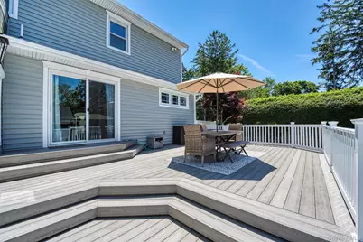 19 Alyssum Avenue, Huntington, NY 11743 - Photo 41