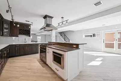 71 Michigan Street, Long Beach, NY 11561 - Photo 11