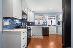 2389 Lindy Rd, Westbury, NY 11590 - Photo 11