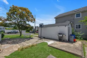 360 Litchfield Ave, Elmont, NY 11003 - Photo 3