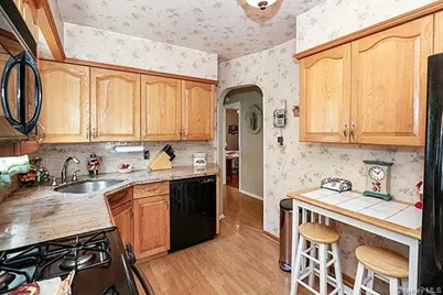 8152 249th Street, Bellerose, NY 11426 - Photo 9