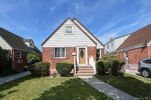 81-52 249th St, Bellerose, NY 11426 - Photo 1