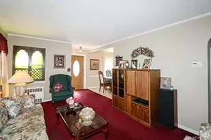 81-52 249th St, Bellerose, NY 11426 - Photo 5