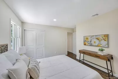 369 Dare Road, Selden, NY 11784 - Photo 23