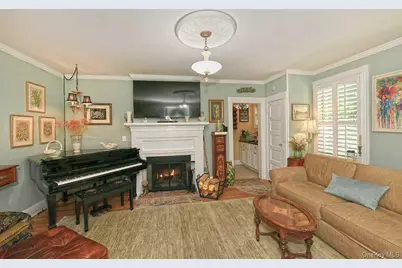 163/165 Lincoln Avenue, Rockville Centre, NY 11570 - Photo 27