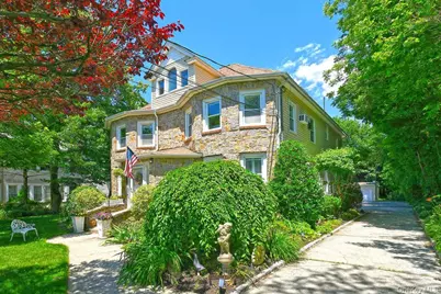 163/165 Lincoln Avenue, Rockville Centre, NY 11570 - Photo 7
