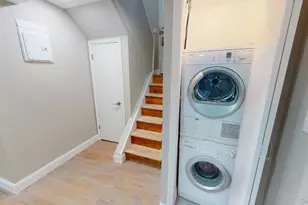 67-39 Clyde St, Forest Hills, NY 11375 - Photo 17
