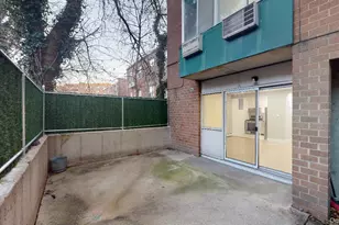 67-39 Clyde St, Forest Hills, NY 11375 - Photo 27